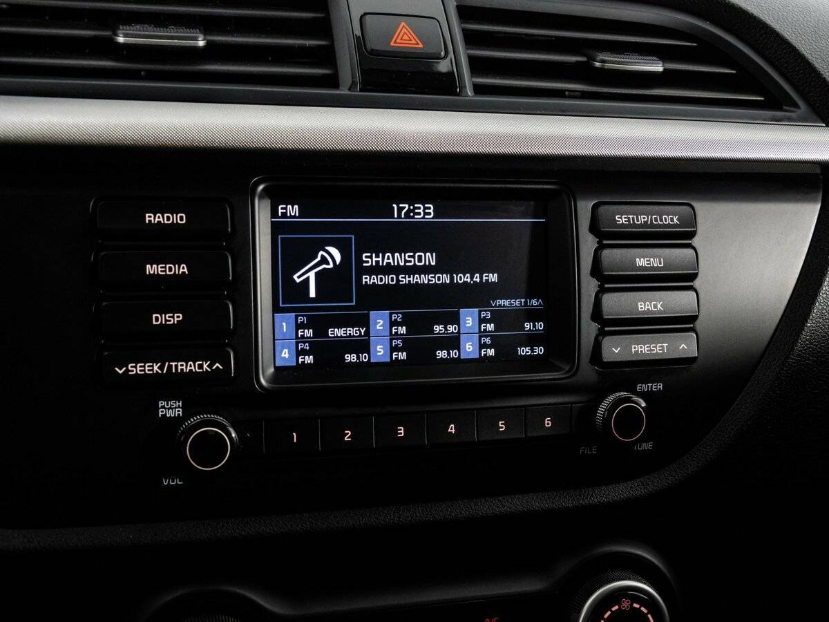 Kia Rio, 2018 Фото №16