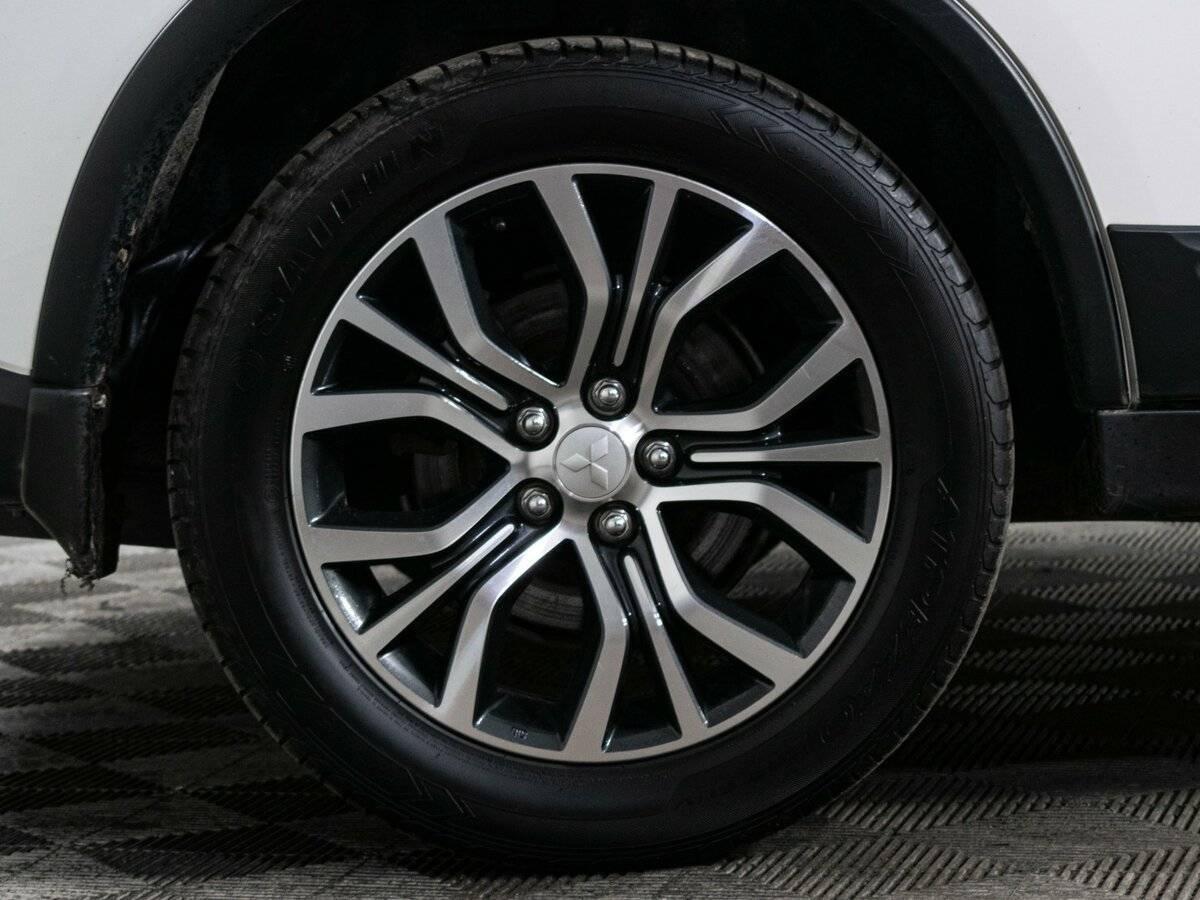 Mitsubishi Outlander, 2016 Фото №19