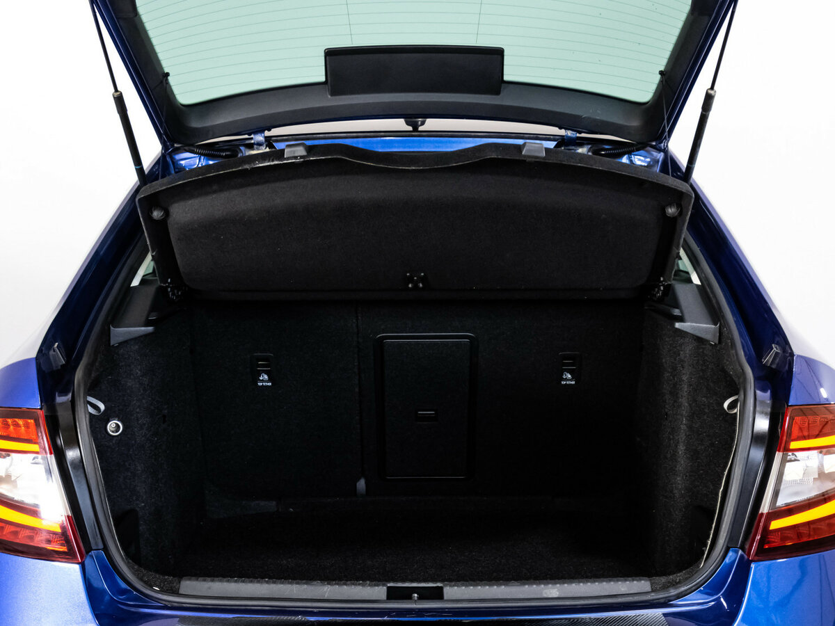 Skoda Octavia III (A7) Рестайлинг, 2019 Фото №17