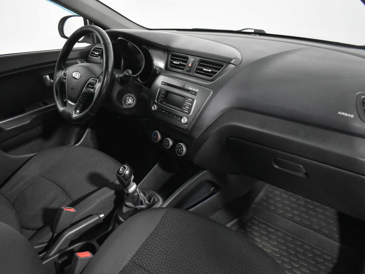 Kia Rio III Рестайлинг, 2016 Фото №12