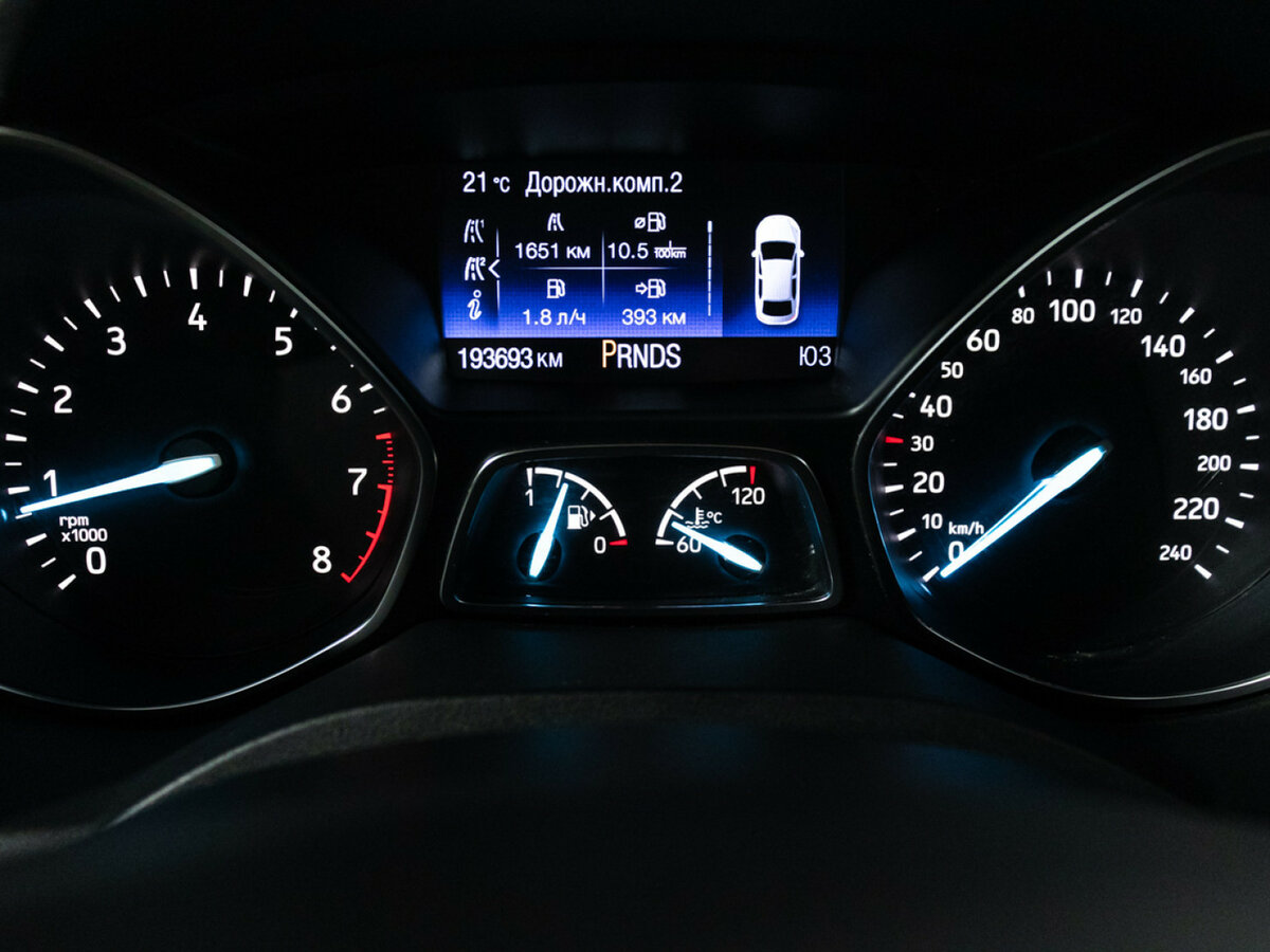 Ford Kuga II Рестайлинг, 2017 Фото №12