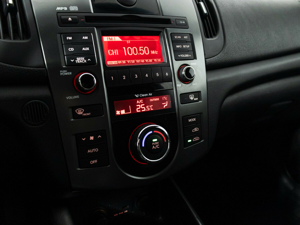 Kia Cerato 6-speed II, 2012 Фото №14