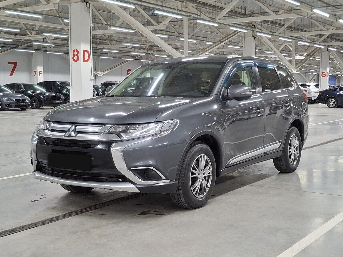 Mitsubishi Outlander III Рестайлинг 2, 2015 Фото №1